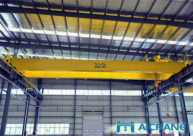 The quality of the overhead crane 32 tons high