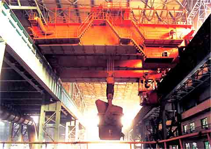 Sale of overhead metallurgical crane in China
